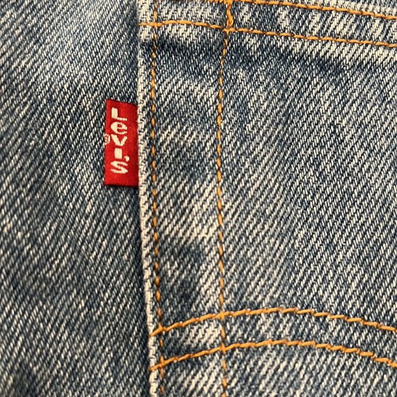 Levi’s 505 Relaxed Fit Jean Shorts - Picture 6 of 7